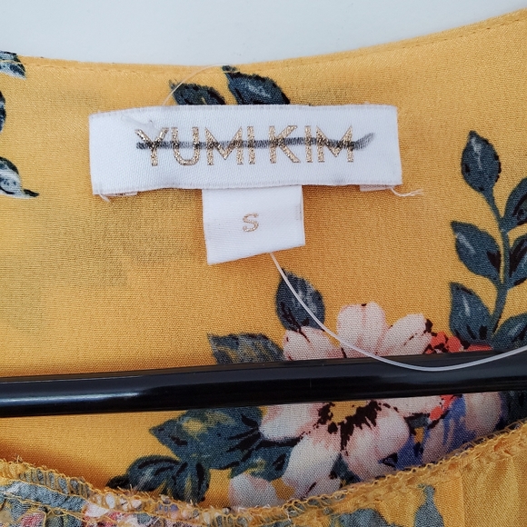 Yumi Kim Daisy Bouquet Marigold Midtown Dress - Picture 6 of 9